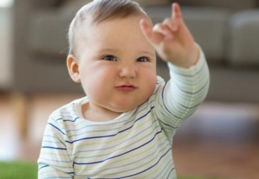 De kognitive fordele ved babytegnsprog for babyens hjerneudvikling
